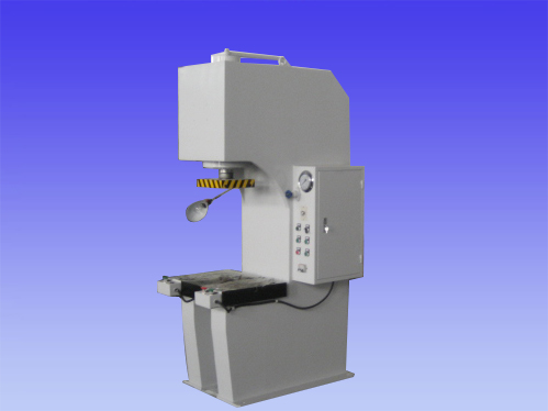 單柱方壓頭液壓機